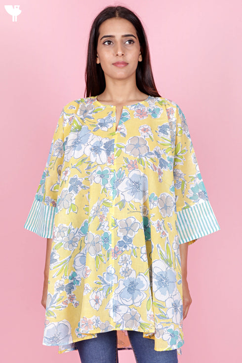 Mulmul Cotton Poncho Top In Floral Print