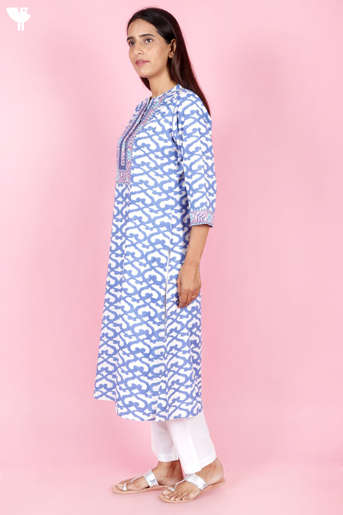 Bizzy Lizzy Kurta In Graphic Block Print