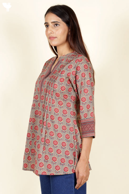 Cambric Cotton Pintuck Kurta With Floral Block Print