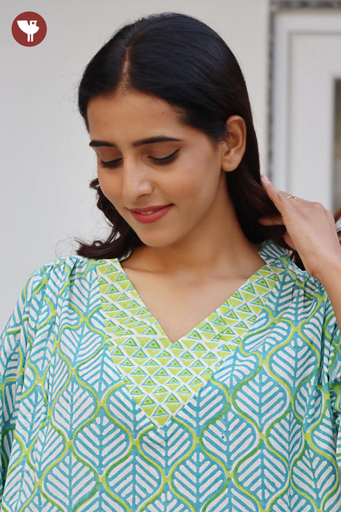 Cambric Cotton Top in Floral Block Print