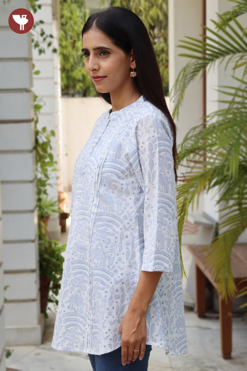 Cambric Cotton Pintuck Floral Top in Block Print