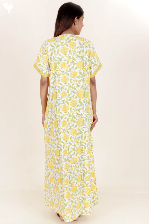 Bizzy Lizzy Zipper Kaftan In Floral Block Print