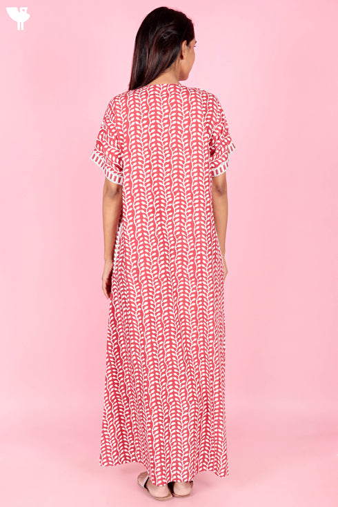 Bizzy Lizzy Zipper Kaftan In Floral Block Print