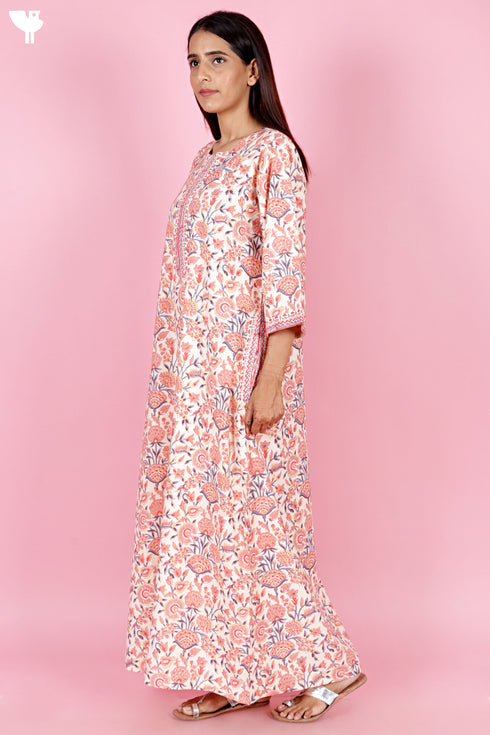 Bizzy Lizzy Full Sleeved Zip Kaftan In Floral Block Print