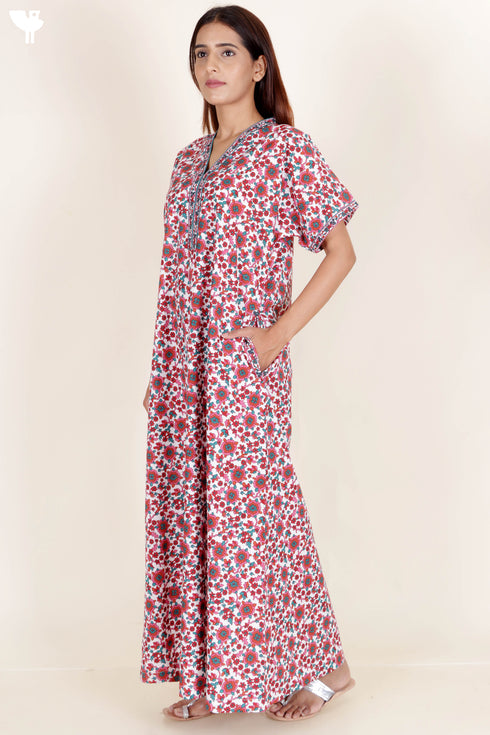 60’s Cotton V-neck Kaftan In Floral Print