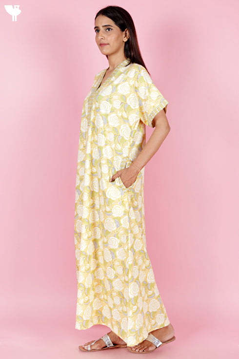 Bizzy Lizzy Kaftan in Floral Block Print