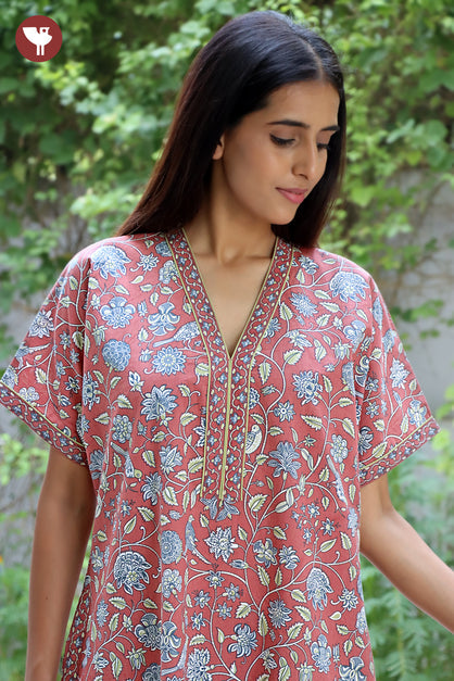 60’s Cotton V-neck Kaftan In Floral Print