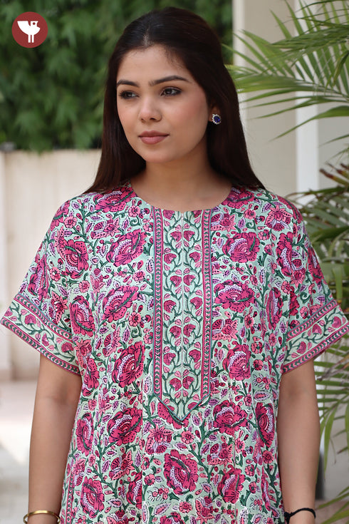 Cotton Satin Front Zipper Kaftan in Floral Print