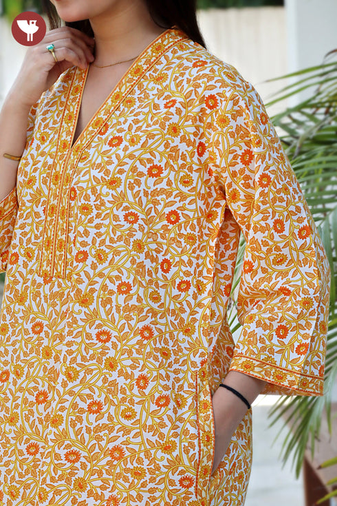 60’s Cotton V-Neck Full Sleeved Kaftan In Floral Print