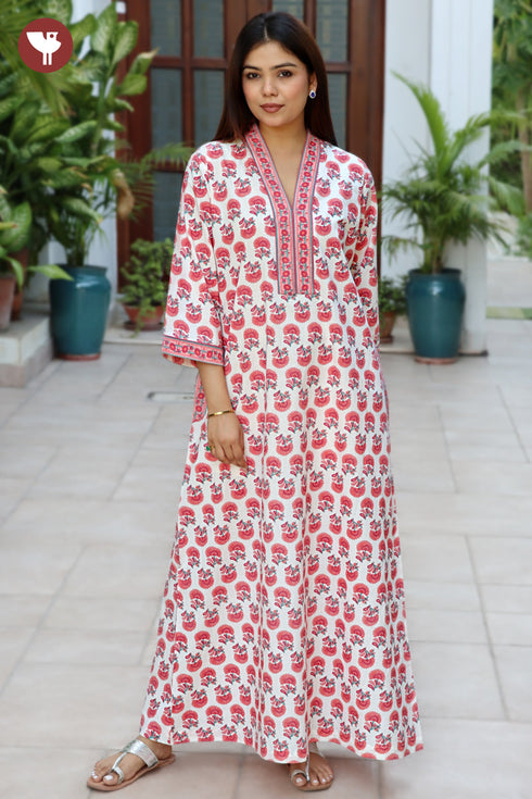 60s Cotton Ivory & Coral Pink Floral Kaftan