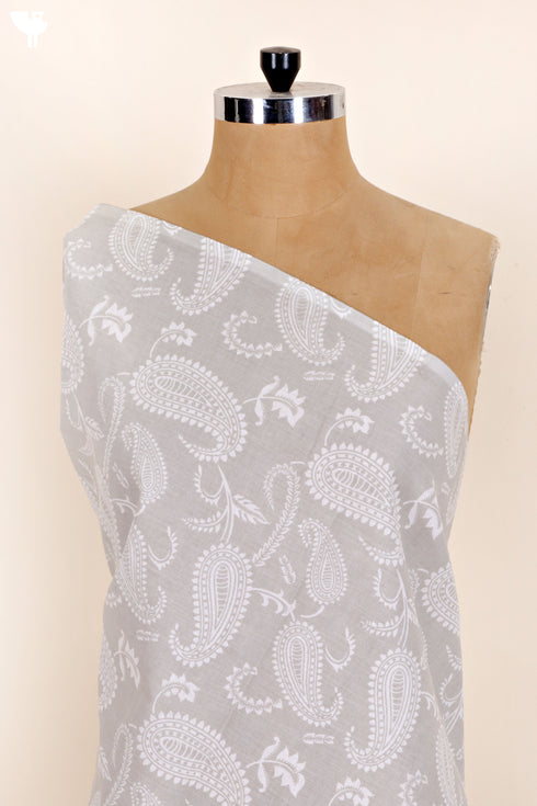 Cambric Cotton In Paisley Print