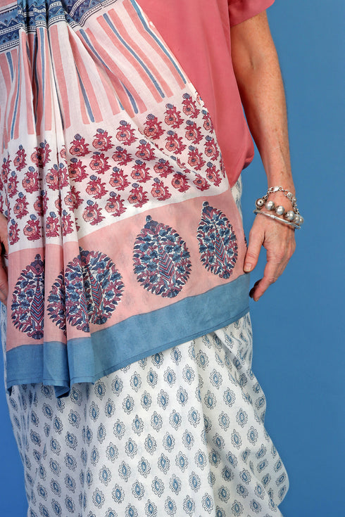 Mulmul Cotton Saree With Fall In Graphic Block Print