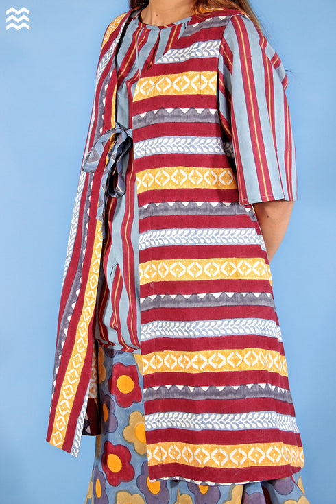 Khaadi Cotton Sleeveless Oliver Jacket In Wine And Orange Graphic Block Print