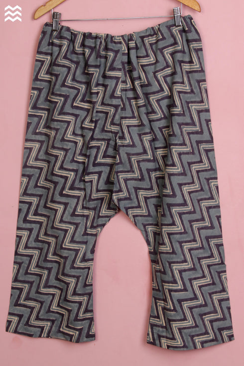 Khaadi Cotton Shepherd Pant With Graphic Block Print