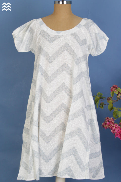 Slub Cotton Pete Top In Graphic Block Print