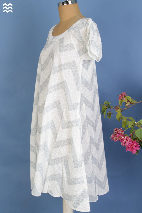 Slub Cotton Pete Top In Graphic Block Print