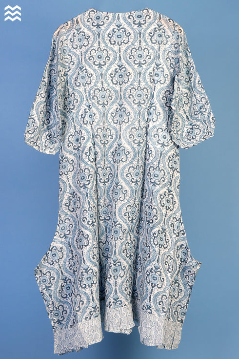 Mulmul Cotton Long SJB Top In Graphic Block Print