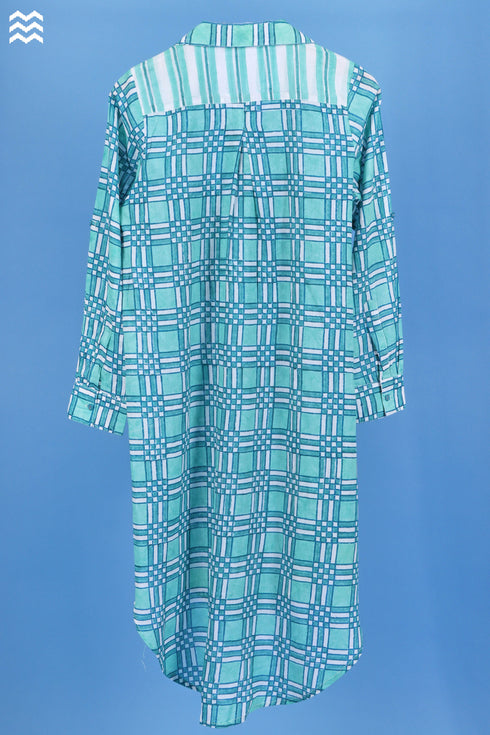 Mulmul Cotton Long Boyfriend Shirt In Checked Block Print