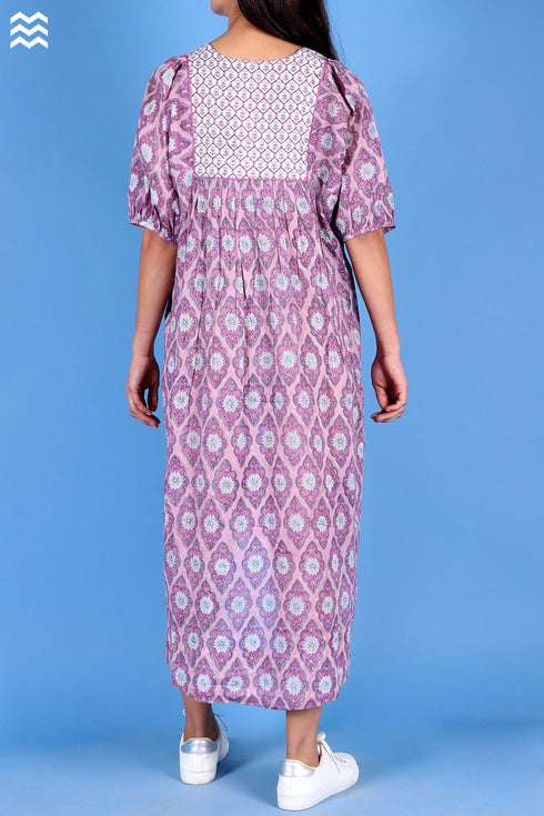 Mulmul Cotton Ellora Kaftan In Graphic Block Print