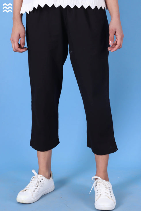 Khaadi Cotton Rose Pant In Black