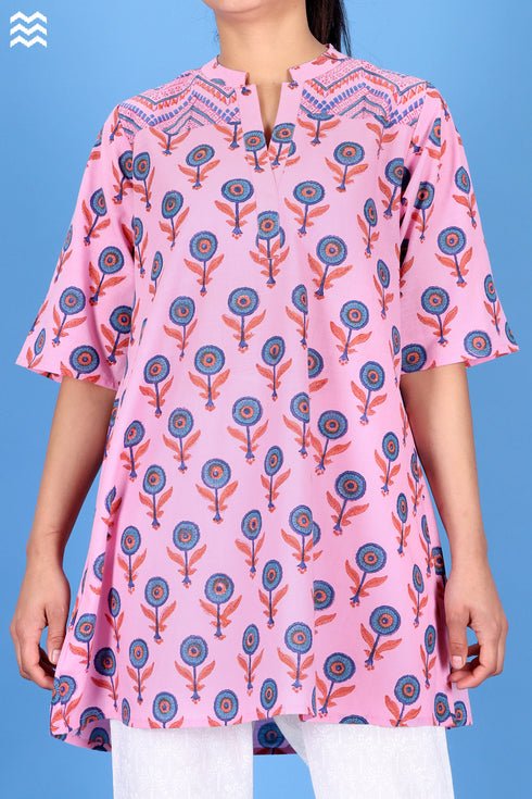 Slub Cotton Pete Top In Graphic Block Print