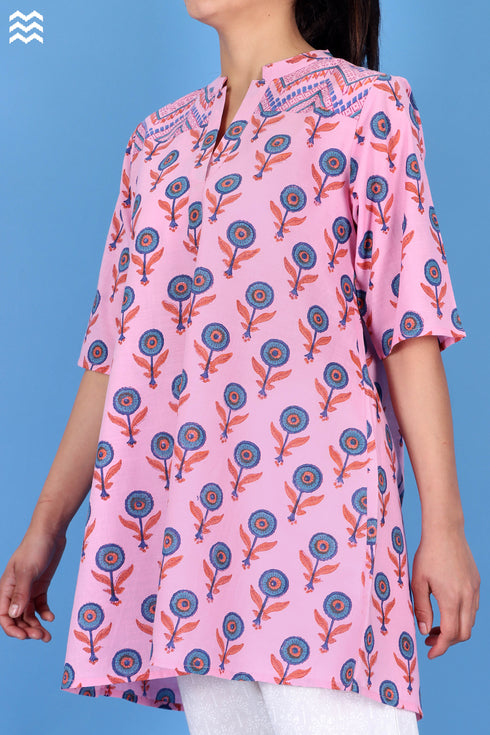 Slub Cotton Pete Top In Graphic Block Print