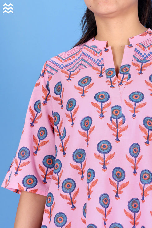 Slub Cotton Pete Top In Graphic Block Print
