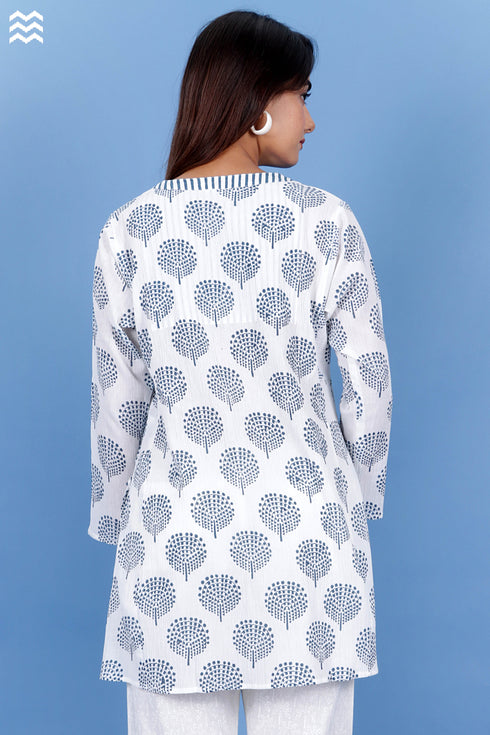Crepe Cotton Anu Kurta In Graphic Block Print