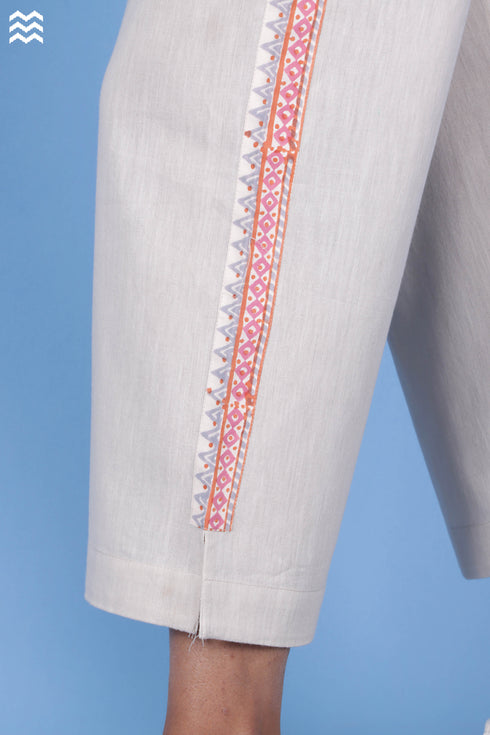 Khaadi Cotton Pant With Applique