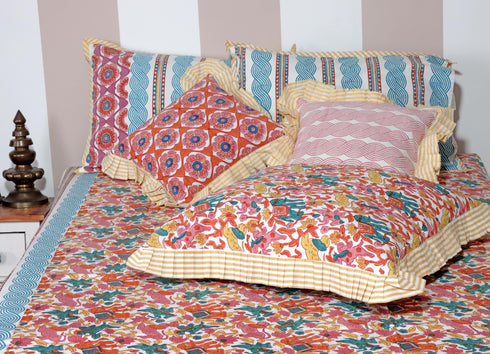 20s Cotton Bed Cover In Graphic Block Print
