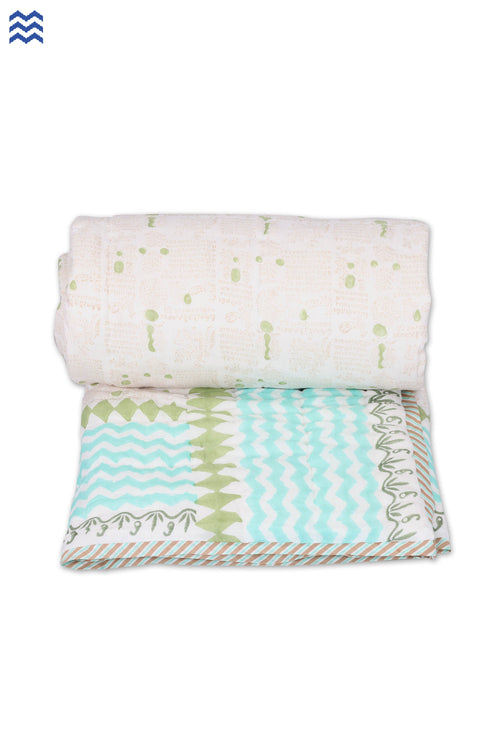 Mulmul Cotton Quilt In Graphic Block Print