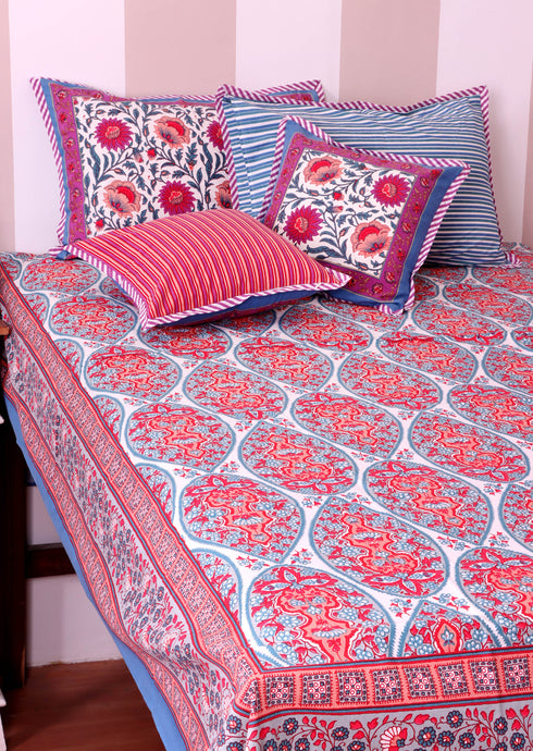 20s Cotton Bed Cover In Graphic Print
