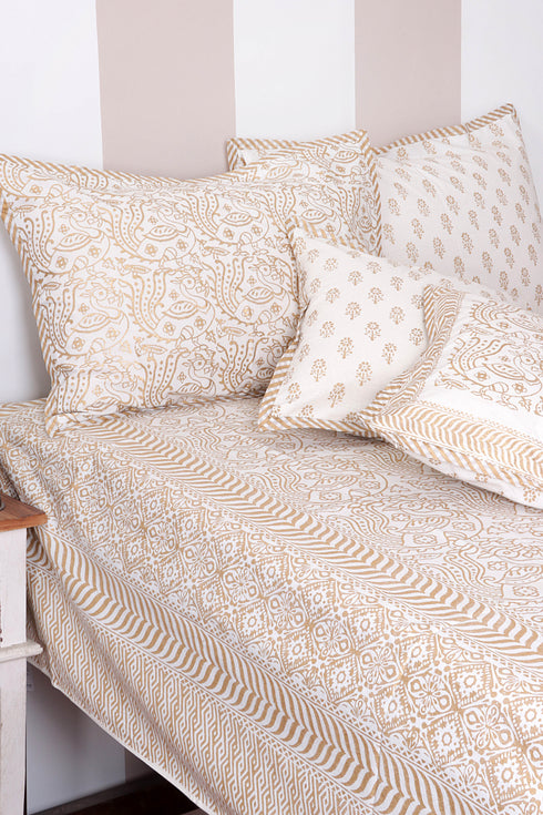 20s Cotton Cushion Cover In Graphic Block Print