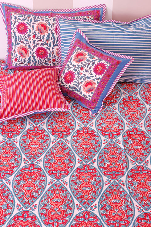 40s Cotton Pillow Cover in Floral Print