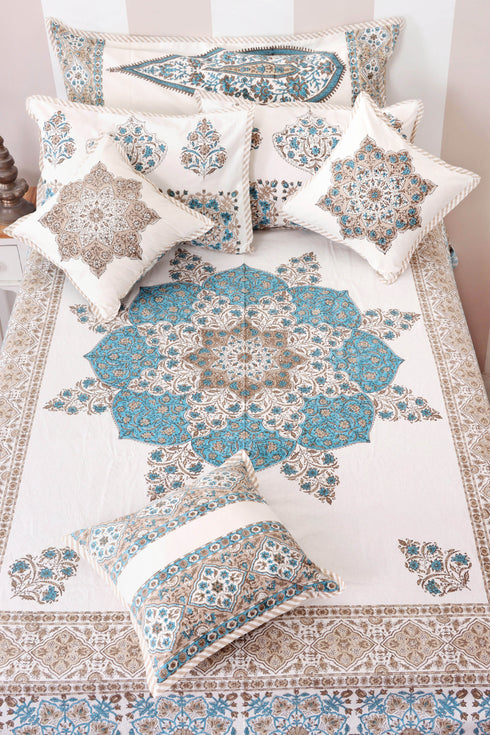 20s Cotton Bed Cover In Graphic Block Print