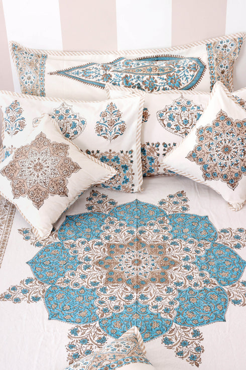 20s Cotton Bed Cover In Graphic Block Print