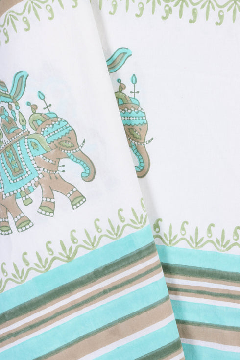 20s Cotton Bed Cover In Graphic Block Print