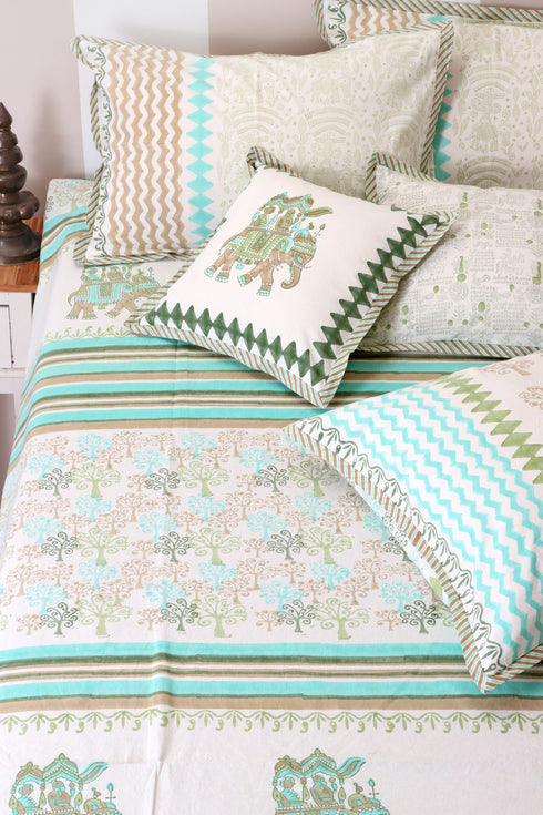 20s Cotton Bed Cover In Graphic Block Print