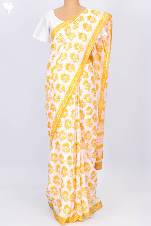 Mulmul Cotton Saree In Floral Block Print