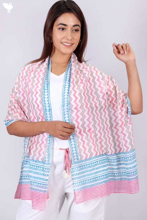 Mulmul Cotton Stole In Geometric Block Print