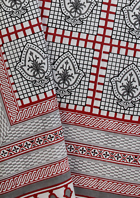 20s Cotton Bed Cover In Graphic Block Print