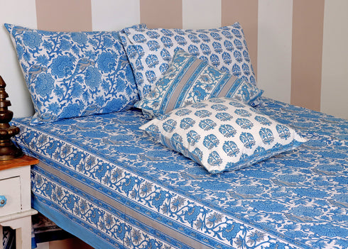 20s Cotton Bed Cover in Floral Block Print