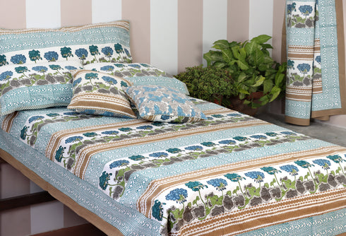 20s Cotton KING SIZE Bed Cover In Floral Block Print