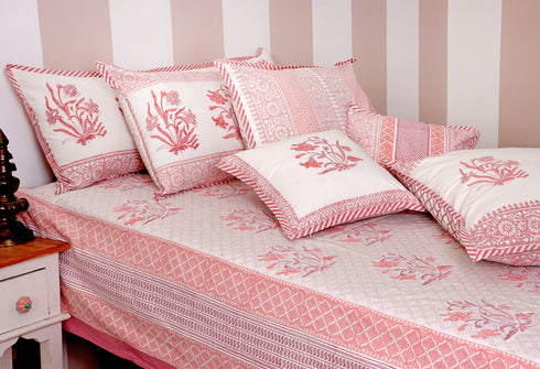 20s Cotton KING SIZE Bed Cover In Floral Block Print