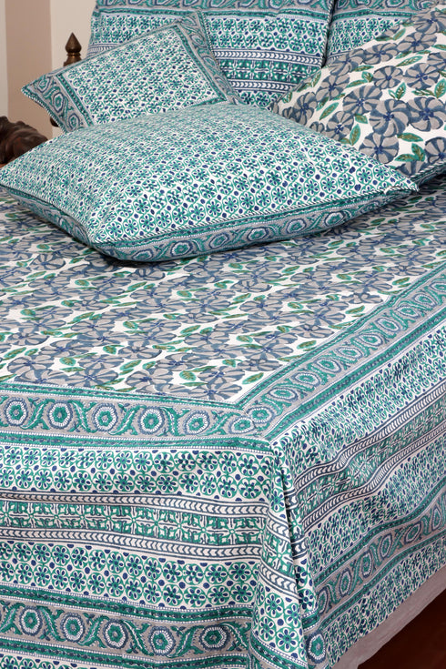 20s Cotton KING SIZE Bed Cover In Floral Block Print