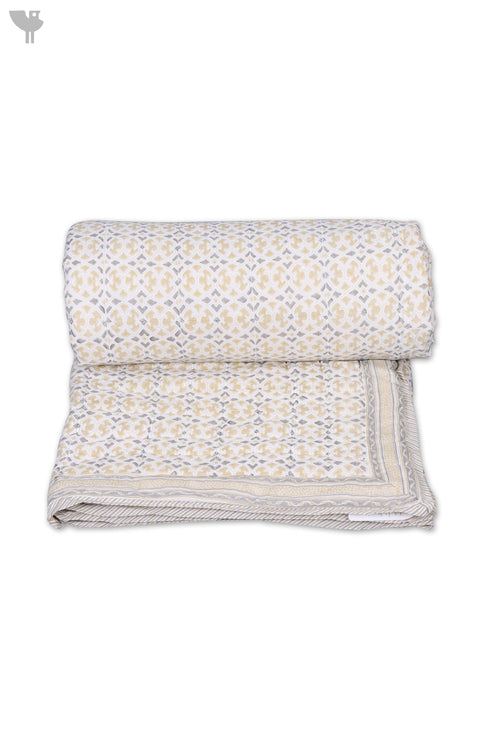 Mulmul Cotton Quilt In Graphic Block Print