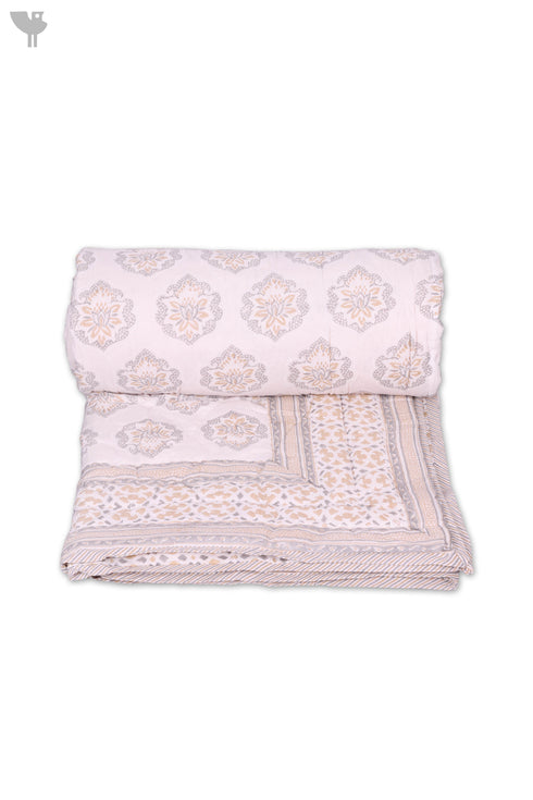 Mulmul Cotton Quilt In Graphic Block Print