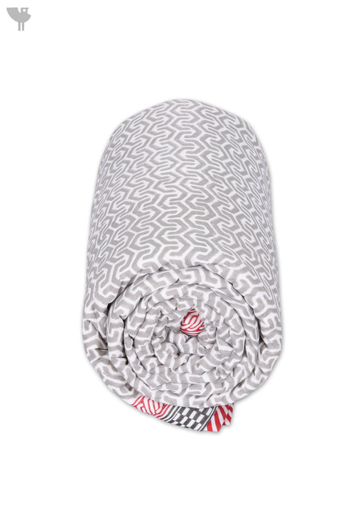 Mulmul Cotton Quilt In Graphic Block Print