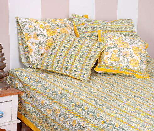 20s Cotton Bed Cover In Floral Print