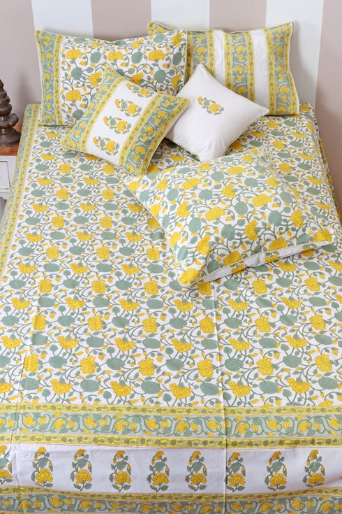 20s Cotton KING SIZE Bed Cover In Floral Print
